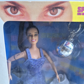 spice girls on stage 4x doll in box complete 1998