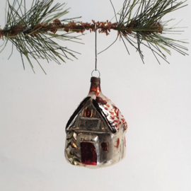 kerstversiering glas huisje christmas ornament 1930s - 1960s