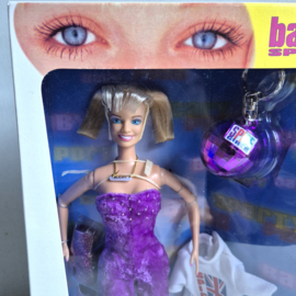 spice girls on stage 4x doll in box complete 1998