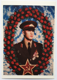 pierre et gilles "le petit communiste" ansichtkaart art postcard 1990