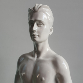 beeld "jongen in broek" figurine "boy in trousers" 1980s / 1990s