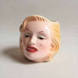monroe, marilyn mok beker mug clay art 1996