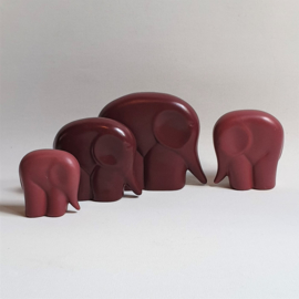 beeld olifant 4-delig elephant figurine 4 pieces luigi colani style 1980s