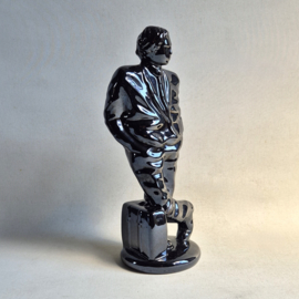 beeld figurine gentleman with suitcase 1980s