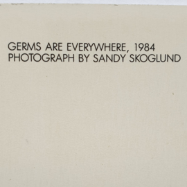 skoglund, sandy "germs are everywhere" ansichtkaart art postcard 1984