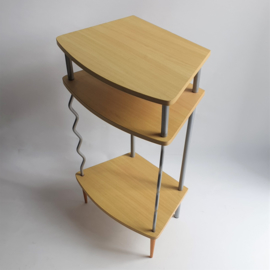 tafel bijzettafel kast side table cabinet memphis design style 1990s