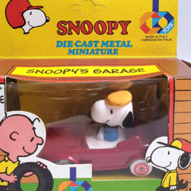 snoopy auto die-cast metal miniature car in box italy 1983