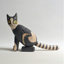 beeld poes houtsnijwerk folk art wood carving cat figurine lipiec 1980s