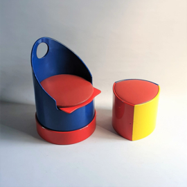 kinderstoel + poef studio Bohm children's furniture 1990s