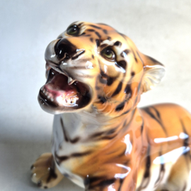 beeld tijger welp porcelain tiger cub figurine italy 1970s nr.2