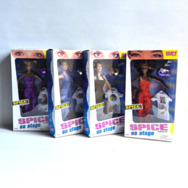 spice girls on stage 4x doll in box complete 1998