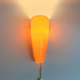 wandlamp oranje glas wall lamp orange glass 1980s