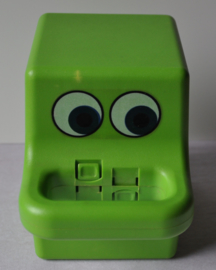 koffer cassettebandjes cassette tape case with eyes  1970s