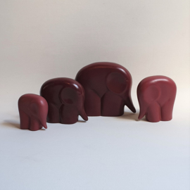 beeld olifant 4-delig elephant figurine 4 pieces luigi colani style 1980s