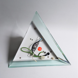 wandlamp wall lamp plexi pyramide 1980s