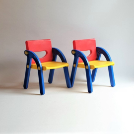 kinderstoel set pair of children's chairs 1980s