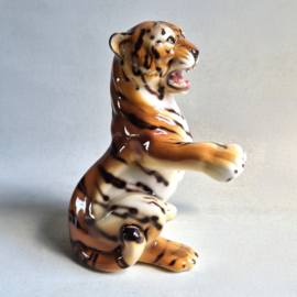 beeld tijger welp porcelain tiger cub figurine italy 1970s nr.1