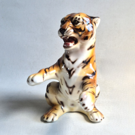 beeld tijger welp porcelain tiger cub figurine italy 1970s nr.1