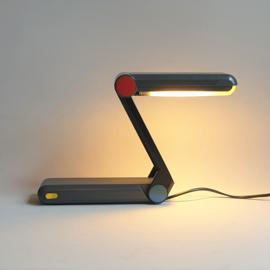 tafellamp desklamp Z lamp FGG200 philips zigzag memphis style 1980s