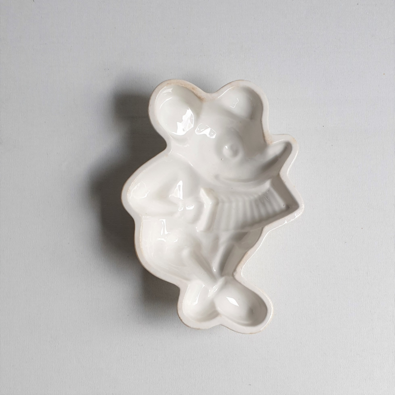 mickey mouse rat face puddingvorm pudding mold societe ceramique 1930s