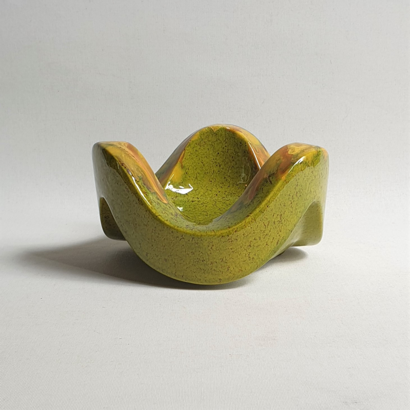 asbak schaal keramiek wave shaped ceramic ashtray bowl 1960s