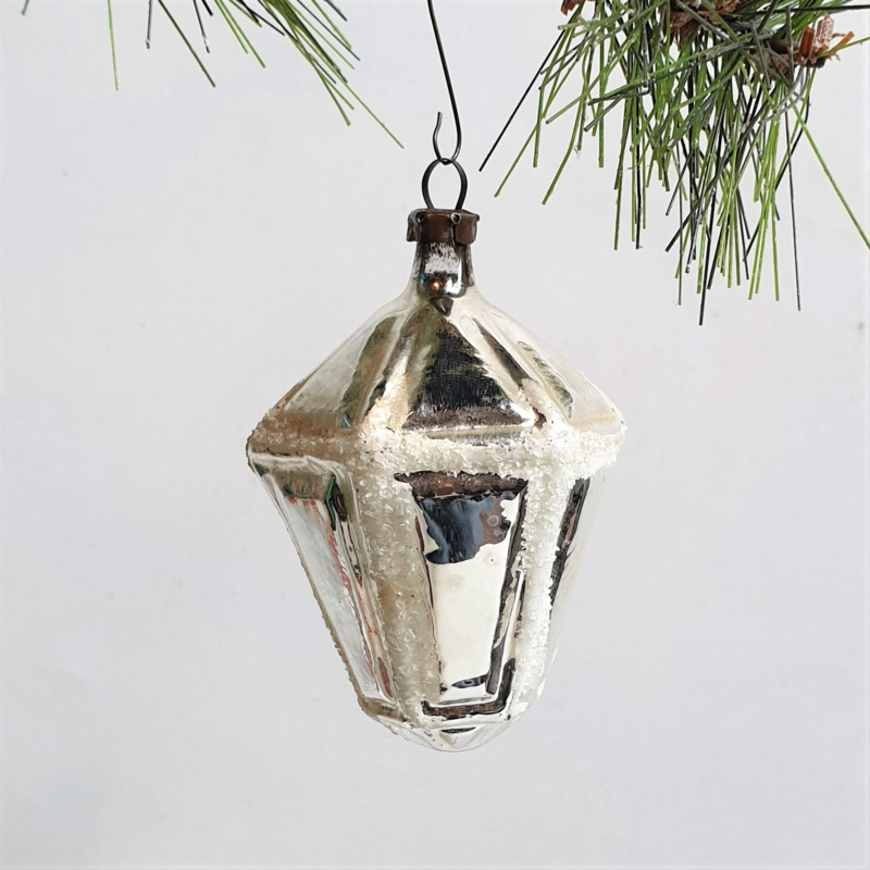kerstversiering glas zilver wit christmas ornament 1930s - 1960s