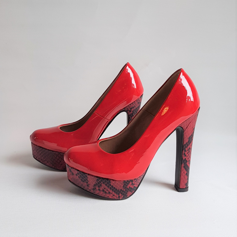ongerustheid Anemoon vis Aanval schoenen pin-up rood pumps high heels retro maat 37 bestelle new | fashion  accessories | vintagexplosion