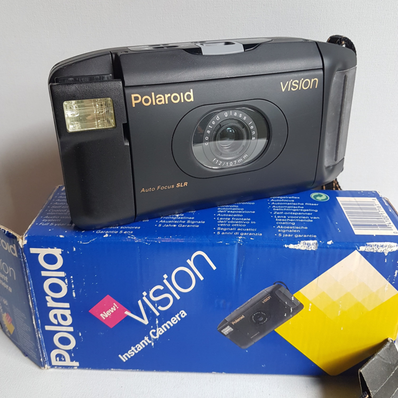 polaroid vision 95 instant camera in box 1990s