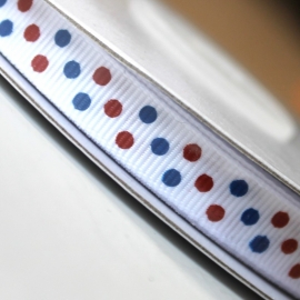 10mm wit grosgrain met rood blauw stip
