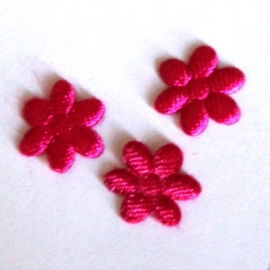 6 mini bloemetjes satijn fuchsia  (10mm)