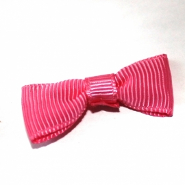 strikjes grosgrain donker roze