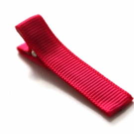 Alligator clip bekleed met fuchsia grosgrain lint