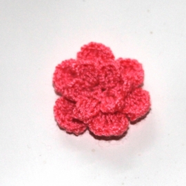 Coral gehaakte bloemen (25mm)