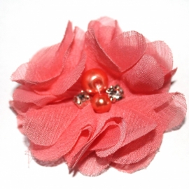 Chiffon bloem strass en parel coral