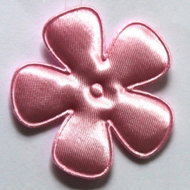 47mm roze satijn bloem