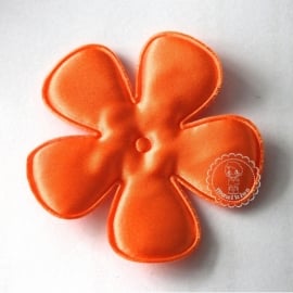 65mm pompoen oranje satijn bloem