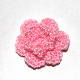 Roze gehaakte bloemen (25mm)