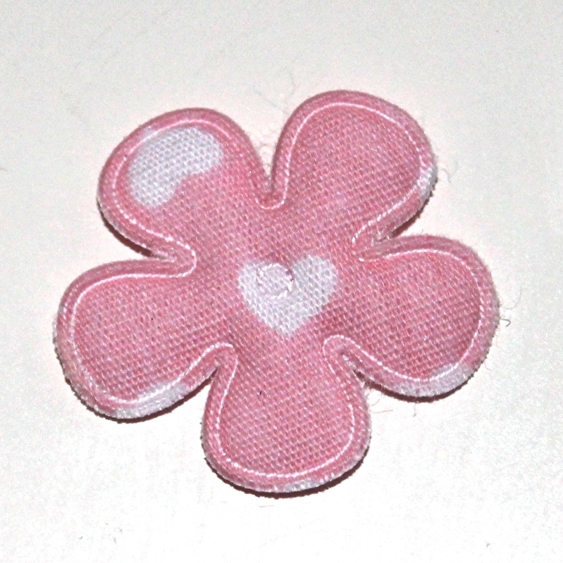 25mm bloem met hartjes print roze