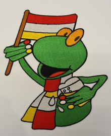 Oetel met vlag en Pilske