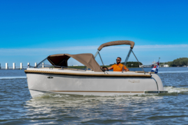 Lago Amore | 606 | Tender