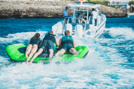 Funtube | 3 Persons | Rodeo | Jobe