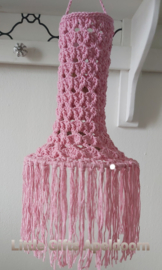 Gehaakte Fuiklamp roze, ong 60 x 22 cm