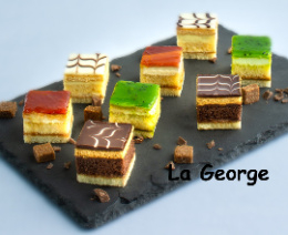 Tip Top Foods Assortiment Mini gebakjes  15 st ****