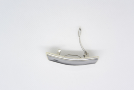 Kleine 4 cm haarspeld tin, verzilverd met zwarte emaille
