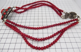 Collier "klederdracht"  Zeeuwse knop met natuurlijk rood koraal (geen bloedkoraal) ZKC712