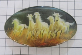 Haarspeld ovaal 8 cm HAO 502 prachtige witte paarden, made in France haarclip, beste kwaliteit, klemt uitstekend.