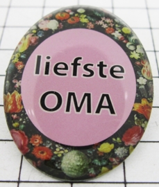 BRO 413 broche voor de liefste oma