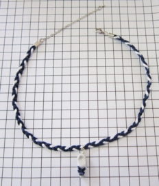 COL 015 Delftsblauwe koordjesketting met handgeschilderde delftsblauwe klomp