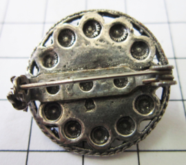 Zeeuwse knop broche, rond met rand, 27 mm doorsnede ZKB905