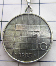 MHA211 kettinkje met verzilverde gulden  1985